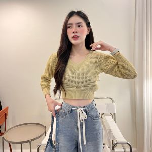 🌈SpinnyHouse🌈เสื้อครอปแขนยาว ผ้าไหมพรมถัก เสื้อคลุมรับหน้าหนาว ☃รุ่น คอวีไหมพรม B-048-3-AA