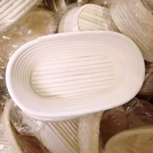 Oval European Bread Fermentation Basket Handmade Rattan Linen-lined Bread Banneton Proofing Basket