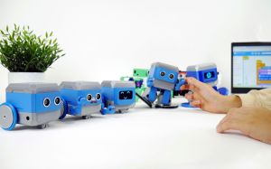 HP Education Robots -Otto Builder Kit unique STEM+A learning companion.