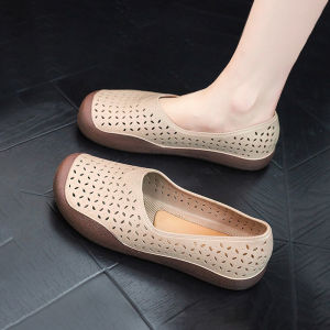 New sandals womens fashion outer wear hollow non-slip flat bottom beach soft bottom fashion
