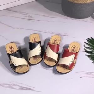 [Free Shipping] New Summer Anti-Slip Wedge Heel Mom Slippers Fashionable Casual Plastic