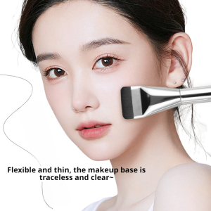 Light Base Makeup Brushes One Character Flat Head Makeup Brush Foundation Brush
