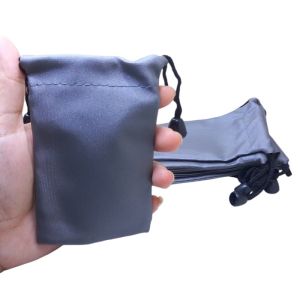Kantong kain tahan air & lembab 10.5 x 7.5 cm serbaguna wadah / tas earphone headset aksesoris dll Pouch bag mini waterproof