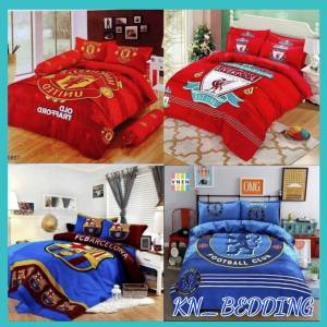 ชุดผ้าปูที่นอน + ชุดผ้านวม 6 ฟุต / 5ฟุต / 3.5ฟุต ลายสโมสรฟุตบอล แมนยู ลิเวอร์พูล เชลซี บาซ่า อาร์เซน่อล ชุดเครื่องนอน เก็บเงินปลายทาง ส่งเคอ่