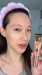 CHARLOTTE TILBURY BEAUTIFUL SKIN FOUNDATION 30ml