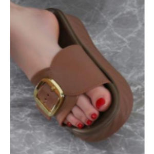 Sandal Selop Jelly Wanita H.Y.S New Motif Strap Bunga Gesper 928-A