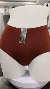 052 XXL กางเกงใน กางเกงในไร้ขอบ เอวสูง Sister hood