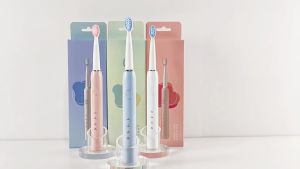 Bàn chải đánh răng điện gia đình ba tốc độ lông mềm usb Bàn chải đánh răng điện Sonic sạc lại có sẵn trong kho