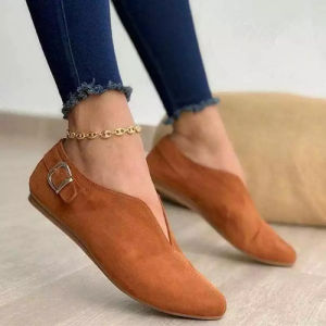Plus Size Shoes Spring And Autumn New Style Pointed Toe Buckle Flat Casual Shoes For Women