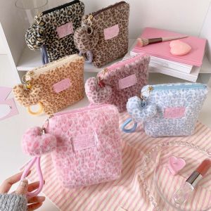 FGJHD Plush Leopard Print Makeup Bag Versatile Handbag Make Up Pouch Bag Cosmetic Bag Large Capacity Pouch for Make Up Kit Travel