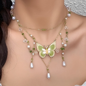KODUS ไข่มุกไข่มุก สร้อยคอจี้ผีเสื้อ สไตล์โบฮีเมียน พลอยเทียมเทียม สร้อยคอโซ่ลูกปัด น่ารักน่ารักๆ เสน่ห์เสน่ห์ สร้อยคอหลายชั้น สำหรับผู้หญิง