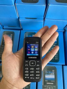 ซัมซุงฮีโร่ 3g samsung hero ( แพงกว่าแต่ใช้งานดีกว่า ) มือถือปุ่มกด
