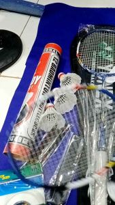 Raket bulu tangkis lengkap badminton raket dewasa raket terlengkap set