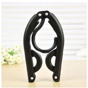 Umrah Travel Hanger Travel Hanger with Clips Cloth Hanger Toiletries Underwear Hanger Hook Accessories Foldable Lightweight Collapsible Toiletry Socks Bra Hanger Clips Penyepit Penyidai Baju Sidai Baju