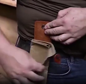 Collapsible Waxed Canvas Foraging Pouch for Outdoor Tool Storage Hiking Waist Pack Leather Mushroom Belt Bag