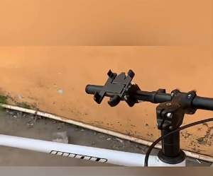 C-1 ที่จับมือถือสำหรับมอเตอร์ไซค์ จักรยาน!! ที่จับโทรศัพท์ แบบอลูมิเนียม รุ่นหนา แข็งแรง เหมาะกับ Grab และ lalamove