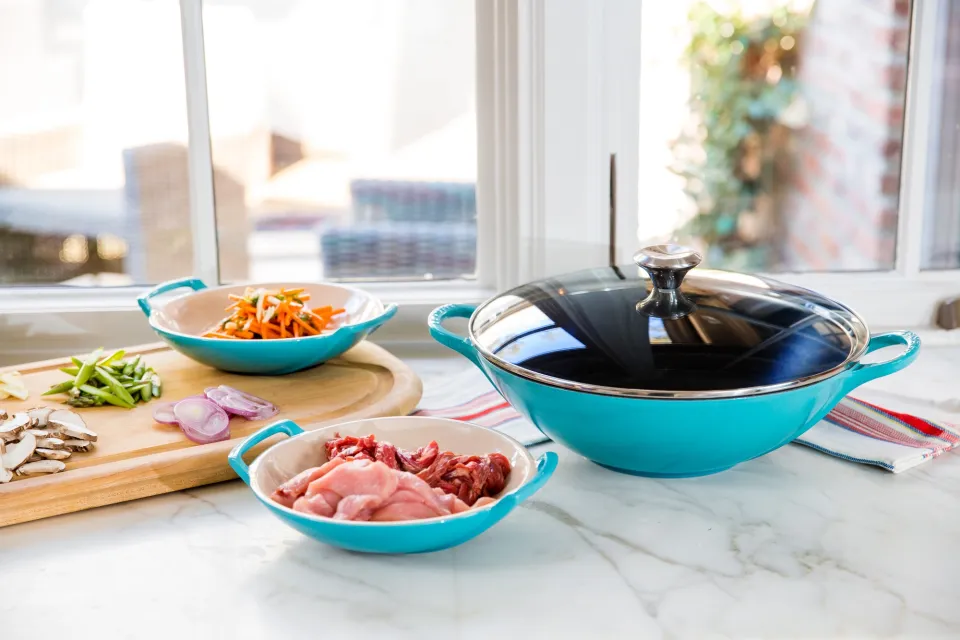 Le Creuset Stoneware Wok Dish 20cm (Coastal Blue) | Lazada Singapore