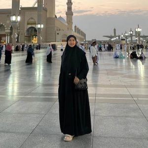 Hafsha Abaya Set Buy 2 570K (Gamis Umroh Haji Abaya Set Kerudung)
