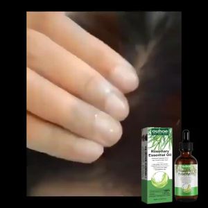 Rosemary Essential Oil Hair Growth Serum Hair Growth Solution Non-greasy Refreshing Nourishes Hair Roots Strengthens Hair Promotes Hair Growth Improves Dryness And Frizz Prevents Hair Loss Hair Care(60ml)