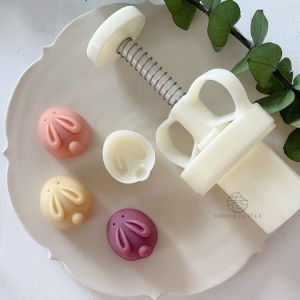 TIMIA Hand Pressed Rabbit Mooncake Mold Cute Plastic Fondant Modelling Tools Oriental Manual Moon Cake Mould Baking