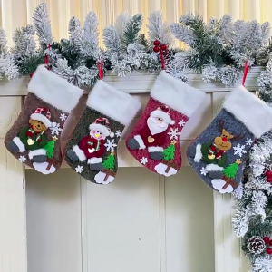 Christmas Stockings Lovely Candy Gift Bag Cartoon Christmas Hanging Socks Christmas Socks For Tree Fireplaces Decoration