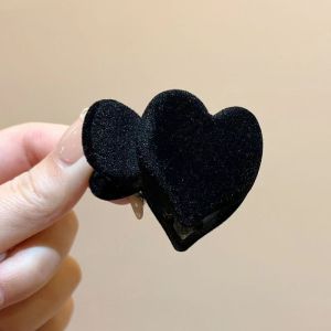 High Ponytail Heart Hair Clip 🎀 高马尾爱心抓夹 Klip Rambut Baldu Comel Gaya Korea Love Shape Cute Hair Pins