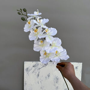 (9 Kuntum) Bunga European Butterfly Anggrek Orchid Model 2 Artificial/Bunga Dekorasi