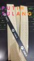 GRIP RAKET BADMINTON DENGAN TULANGAN. 