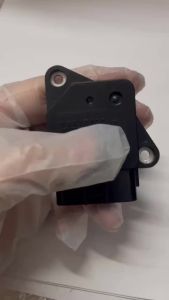 Cảm biến lưu lượng không khí MAF MR547077 13800-63J00 cho Mitsu-bishi L200 Pa-jero Su-zuki Grand-Vitara Jimny-Liana -Swift SX4 Wagon- R+