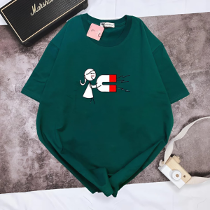 Áo Thun Couple Nam Nữ Form Rộng Oversize Thoáng Mát In Hình "CÔ GÁI NAM CHÂM HÚT" Áo Thun Couple M1 (M-XXL)