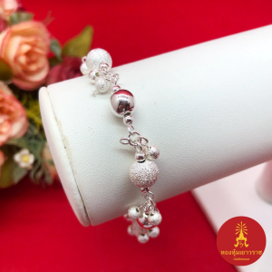 สร้อยข้อมือลายเม็ดจิกสลับเงา ความยาว 7-8 นิ้ว ตะขอก้ามปู สามารถปรับระดับได้ ชุบเงิน ข้อมือแฟชั่น ใช้ได้ทุกโอกาส พร้อมส่ง