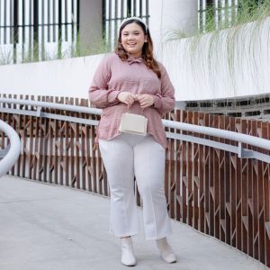 Siselyo Cella Shimmer Blouse - Baju Atasan Big Size Wanita – Blouse Muslim Jumbo