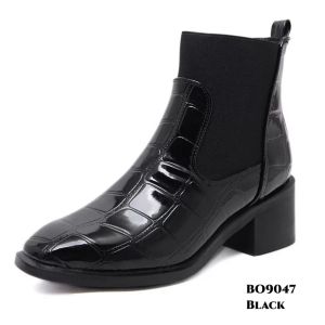 Sepatu Boots Flat Korea BO9047