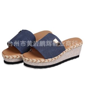 Free Shipping New Summer Styles: WomenS Slip-On Sandals Platform Sandals And Oversized WomenS Slippers