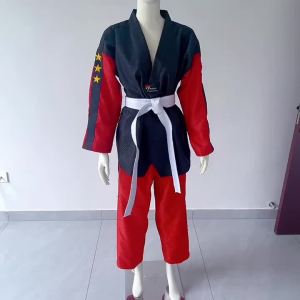 Brand New 3 StarsTaekwondo Uniform TKD Long Sleeve Kids Clothes Taekwondo Dobok Martial Arts Suits Tae kwon do