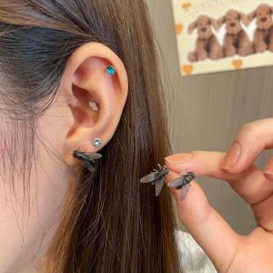 ANGUSS Sáng tạo Bông tai đinh tán hình ruồi Trò đùa Mô phỏng Bông tai chống muỗi Phong cách Đen Bông tai nhỏ hình côn trùng Phụ kiện phổ biến