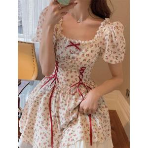 Casual Floral Korean Dress for Women Summer Fashion Bow Red Ribbon Square Neck Cinching Waist To Show Off Thinness Dress