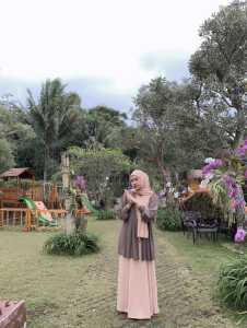 Gamis Wanita + Jilbab / Busana Muslim Wanita + Jilbab / Busana Muslimah + Kerudung / Dress + Kerudung / Pakaian Wanita + Kerudung / Baju Muslim + Keudung