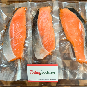 Cá Hồi cắt khúc dùng áp chảo 85G ĐÔNG LẠNH  Tươi Ngon tiện nấu theo khẩu phần ăn (1 người)