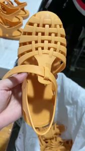 [Free Shipping]ChildrenS Special Offer Fashionable Solid Color Buckle Hollow Out Boys And Girls Sandals Flat Soft Sole Casual Outdoor Clogs