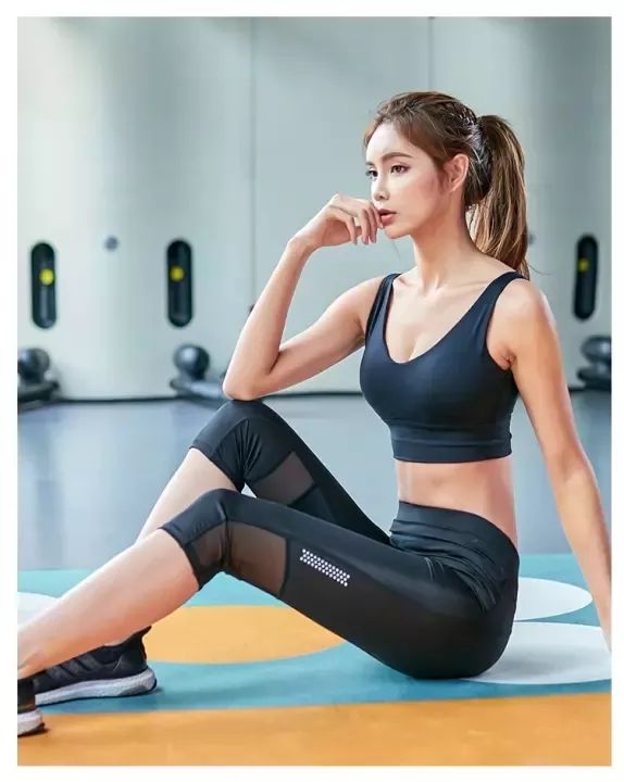 FITCOO SPORTS Women Yoga Pants Capri Fitness High Waist Mesh 3/4