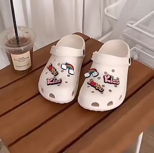 [Free Shipping] Cartoon Rainbow Clog Shoes For Women Summer Casual Outdoor Wear New Thick-Soled Dual-Wear Beach Non-Slip Closed-Toe Half Slippers