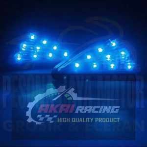 Sen Tempel Lampu Sen Led Segitiga Akai Racing Universal R15Cbr150rGsxNinjaR25 & Motor Lain Nya