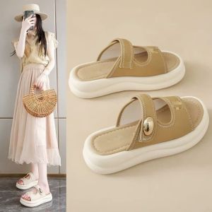 Free Shipping Lightweight Soft-Soled Sandals With A Thick Bottom Perfect For Pairing With Skirts WomenS Summer Outdoor Slippers 2026 New Style Non-Slip And Comfortable For All-Day Wear Ideal For The Beach