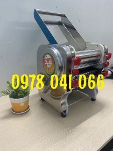 Máy cán bột làm bánh gối chạy điện lô cán 24cm