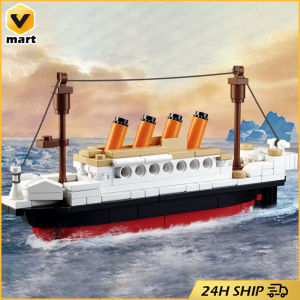 Titanic Block Titanic Model Titanic Luxury Cruise Boat Ship Model Building Blocks Kids DIY Educational Bricks Toys Gift for Children Titanic Toys Ship Model Building Blocks Sets City DIY Steamboat Bricks Educational Toys Christmas Gift 194PCS