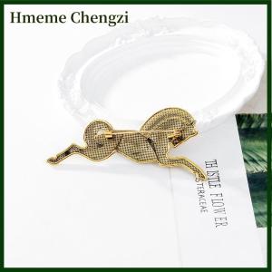 Hmeme Fashionable Vintage Horse Brooch Man Women Alloy Running Horse Brooch Animal Suit Corsage Accessories