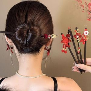 REEBO Flower Wooden Hair Stick Red Tassel Hanfu Hairpin Classical New Year For Girl