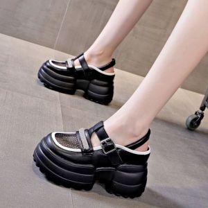 Dép nữ mới phong cách 2024 web bánh mì thời trang đầu Xăng đan đế xuồng cho phụ nữ