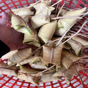 (Chỉ Giao Miền Nam) Combo 10 Bánh Dừa Bến Tre Nhà Làm Thơm Ngon